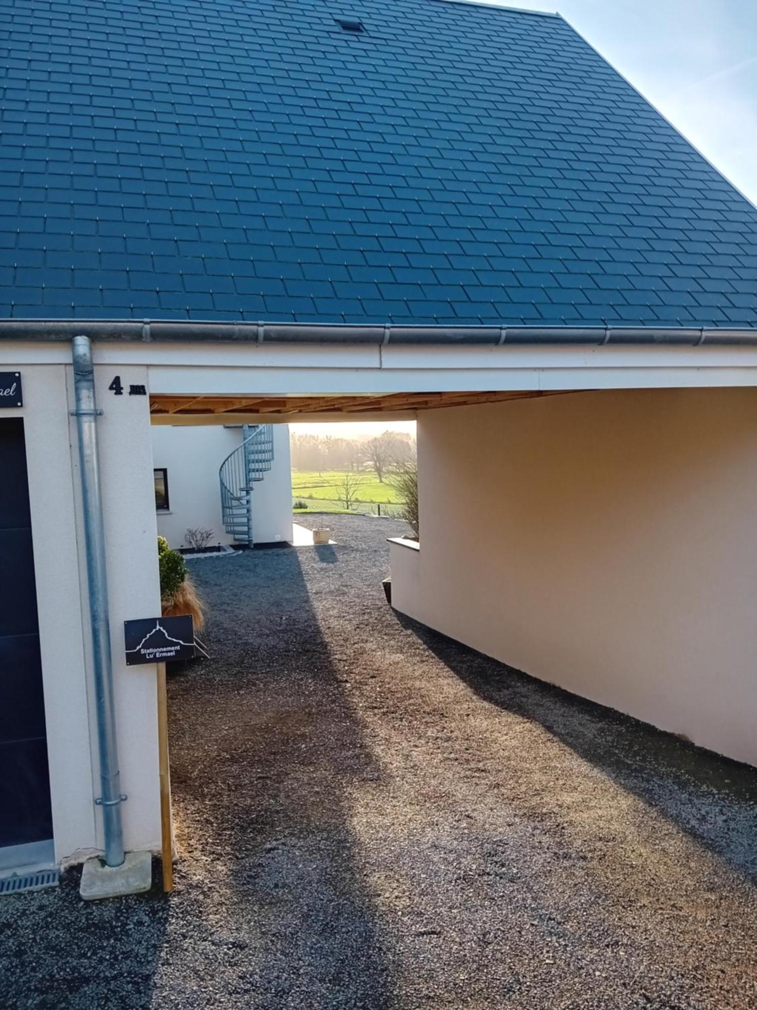 Appartement Lu'Ermael Avec Vue Mont Saint Michel Courtils Eksteriør bilde